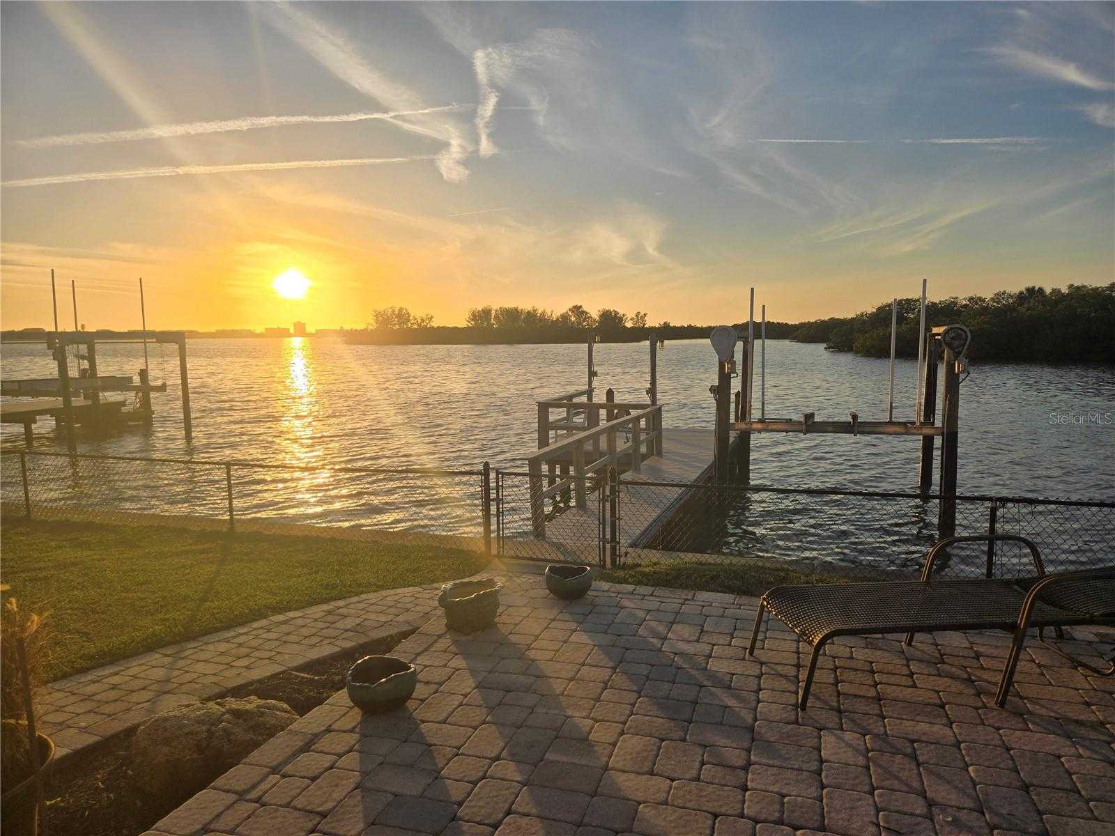 5694 OAKHURST DRIVE Seminole Florida United States, for Sale, residential,  , Ivy League Realty