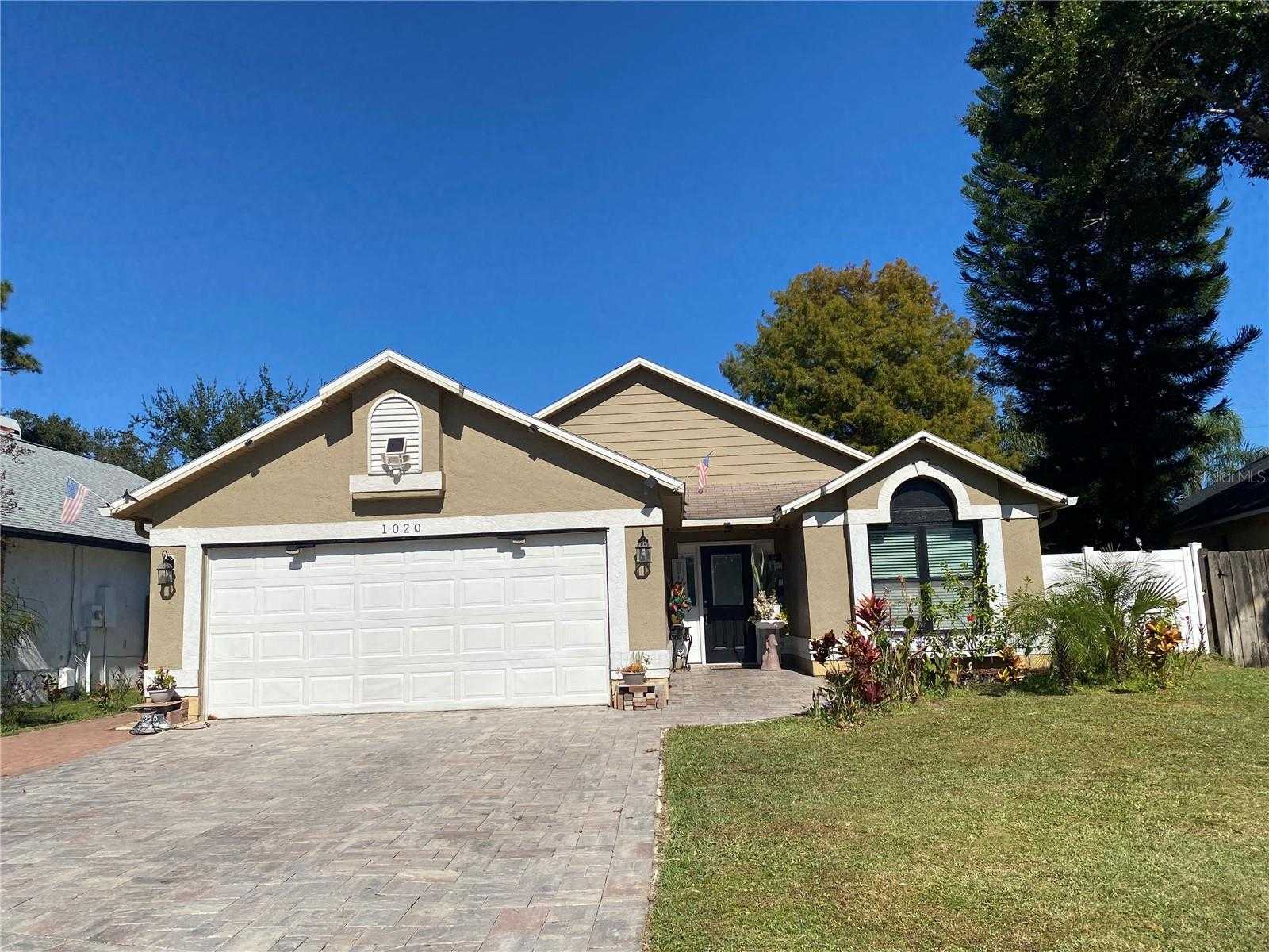 1020 VERNON LOOP Oviedo Florida United States, for Sale, residential, Fritz Wardlow, HomeSmart