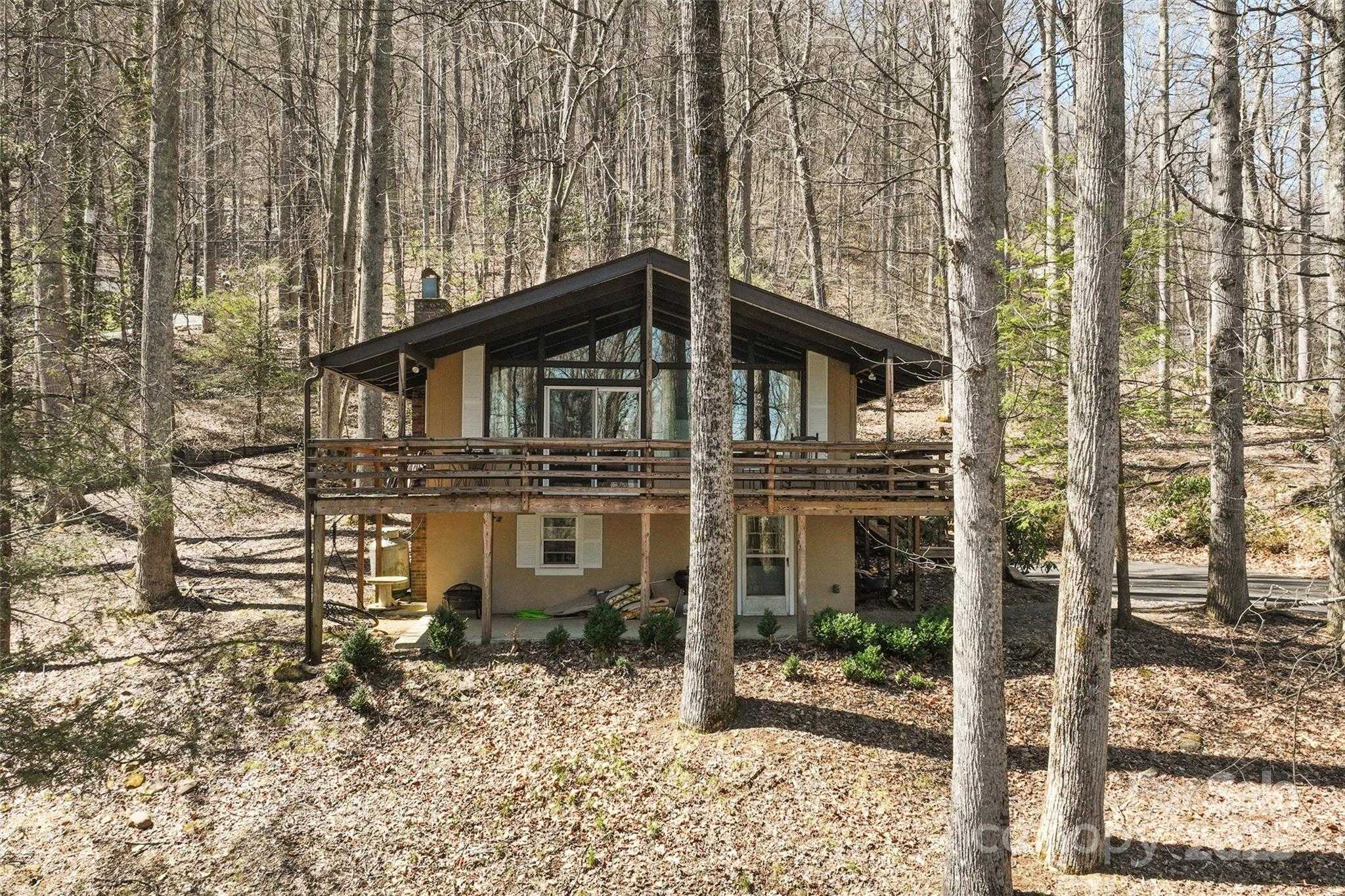 679 Locust Drive Maggie Valley North Carolina United States, for Sale, residential, Jaci Reynolds, RE/MAX Executive