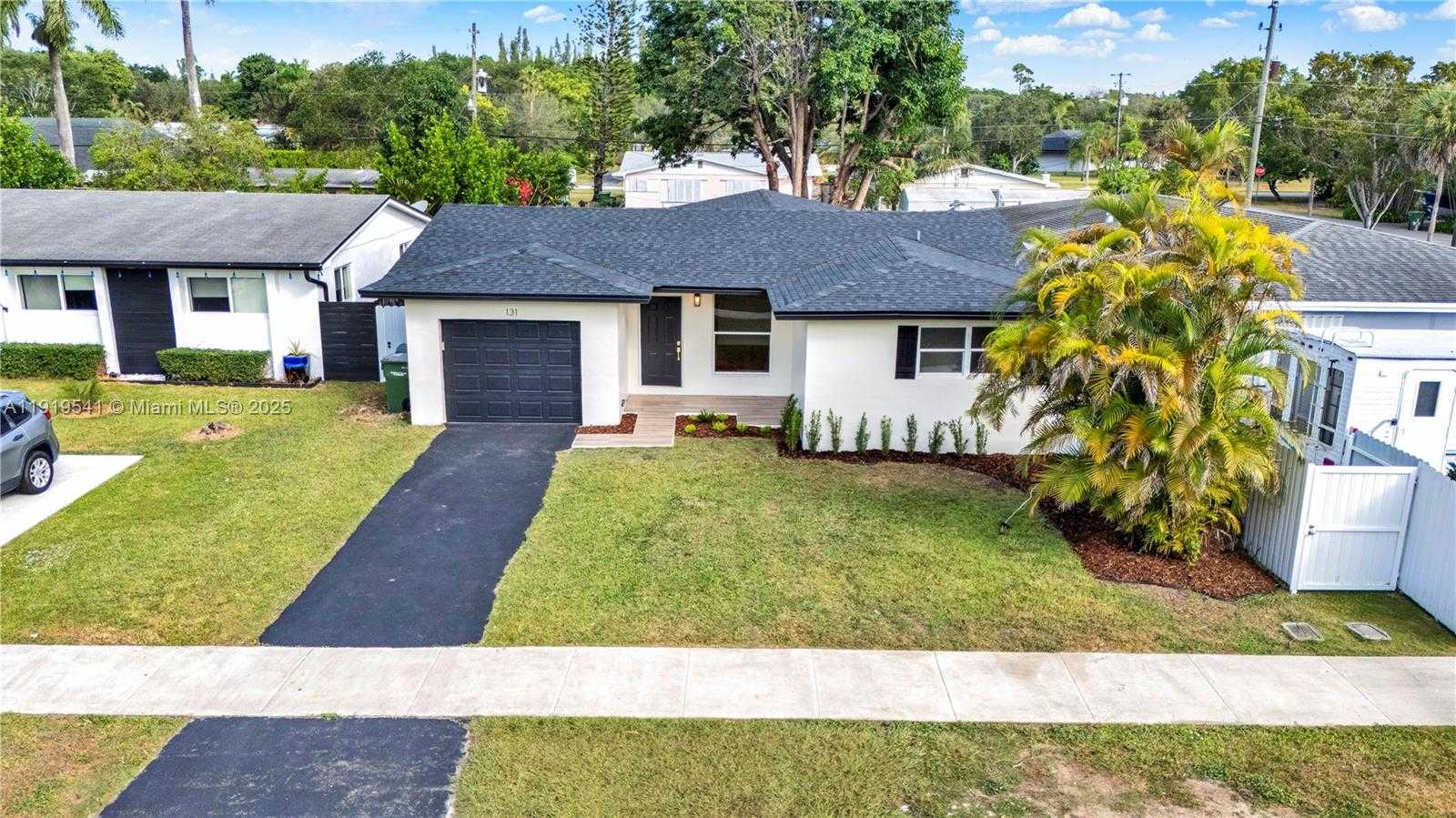 131 NE 18th St Homestead Florida United States, for Sale, residential, , One Stop Realty - Miami