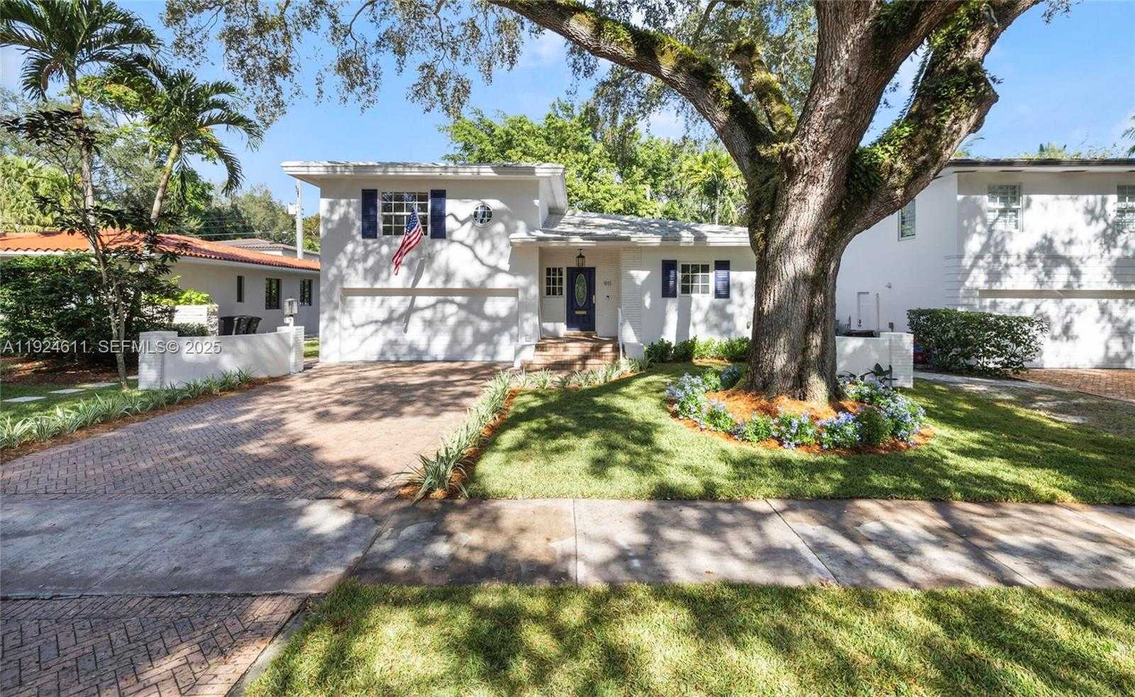 911 Andres Ave Coral Gables Florida United States, for Sale, residential,  , Tejeda Real Estate Inc. 