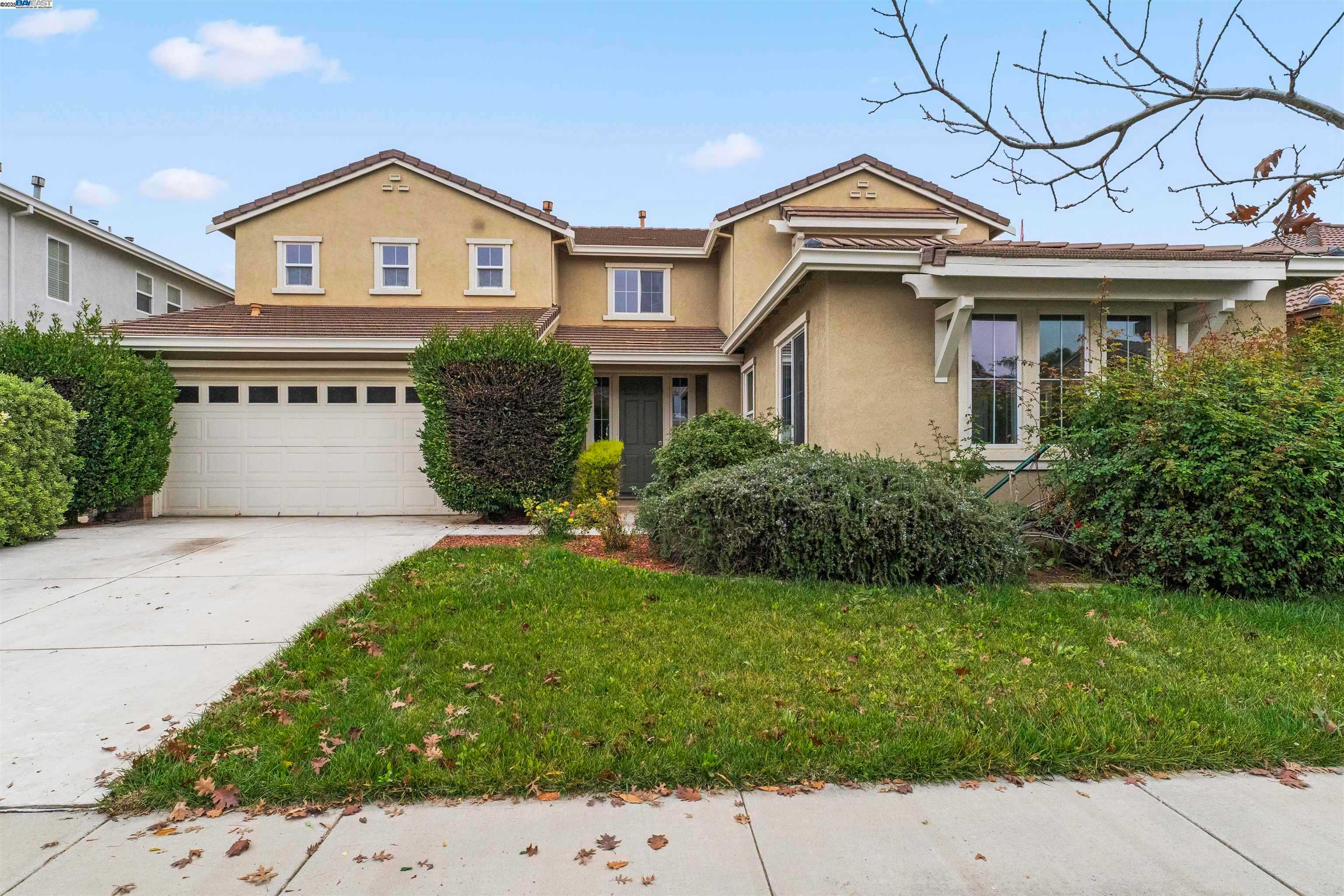 204 Daylily Ln Patterson California United States, for Sale, residential, Olga Lopez, REALTY EXPERTS