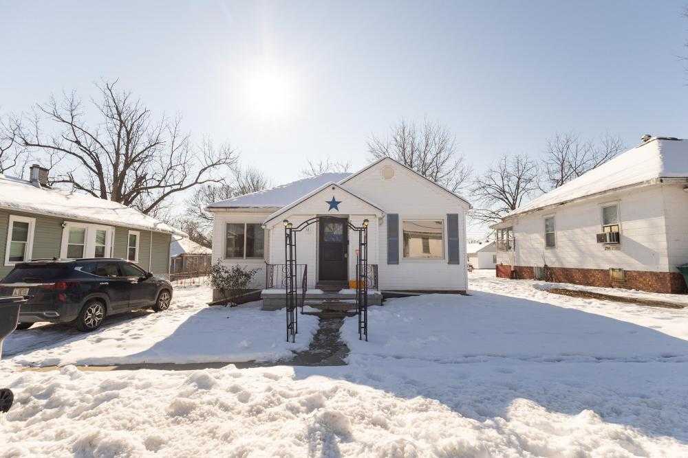 722 Vincil Moberly Missouri United States, for Sale, residential,  , CENTURY 21 McKeown & Associates, Inc.