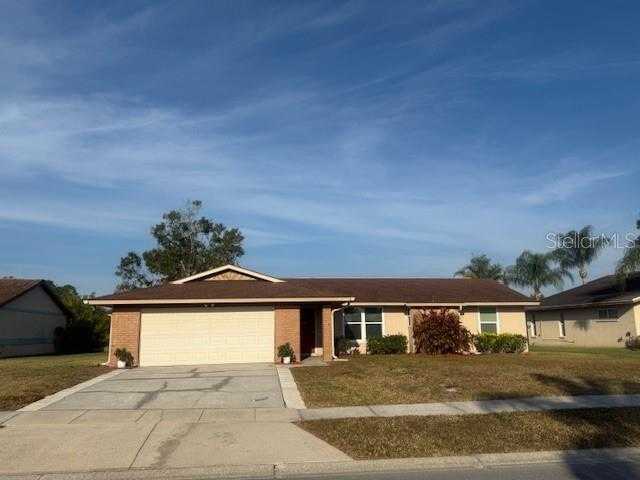 440 LAKEVIEW DRIVE Oldsmar Florida United States, for Sale, residential, Tony Quevedo , Kokopelli Real Estate