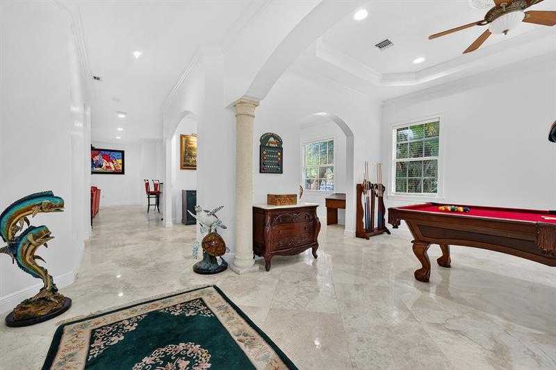 400 NE 8th Ave NE Fort Lauderdale Florida United States, for Sale, residential, Heike Drewniok, Fort Lauderdale Real Estate