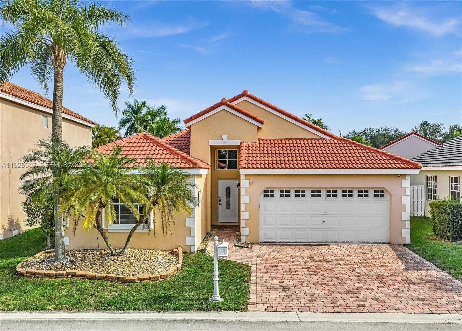 255 Somerset Way Weston Florida United States, for Sale, residential, Radmila Mandel, Florida Sky Realty Group