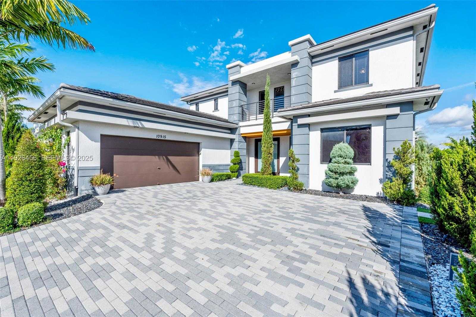 10915 Moore Dr Parkland Florida United States, for Sale, residential, Pierre J Denis, Realty 100