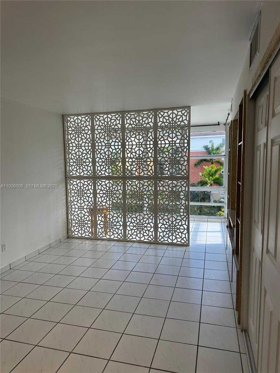 210 172nd St  APT 542 Sunny Isles Beach Florida United States, for Rent, residential,  , One Stop Realty - Miami