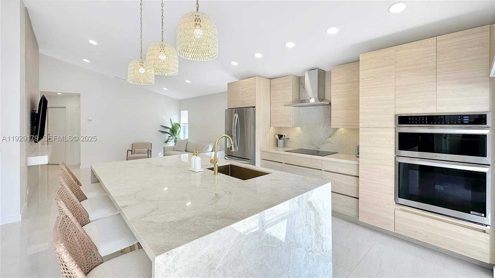 600 Stanton Dr Weston Florida United States, for Rent, residential, Radmila Mandel, Florida Sky Realty Group