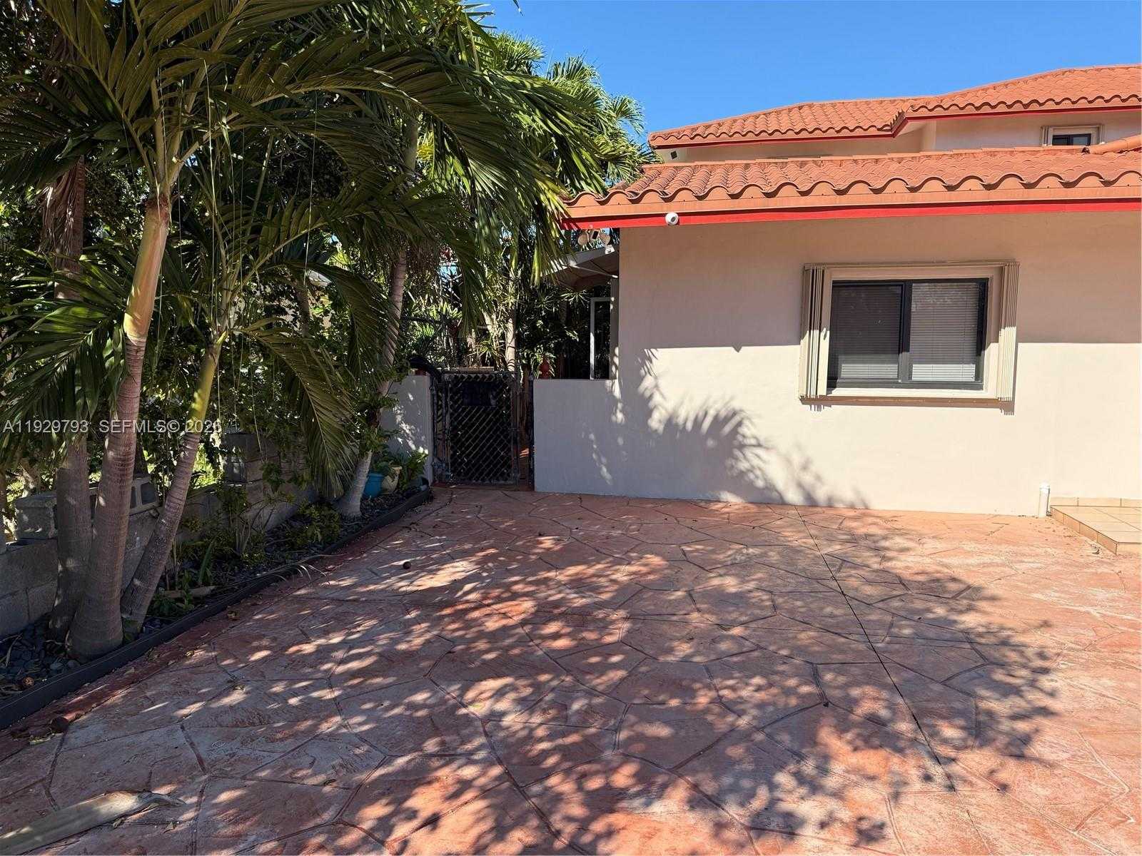 6765 SW 19th St APT Back Miami Florida United States, for Rent, residential, , One Stop Realty - Miami