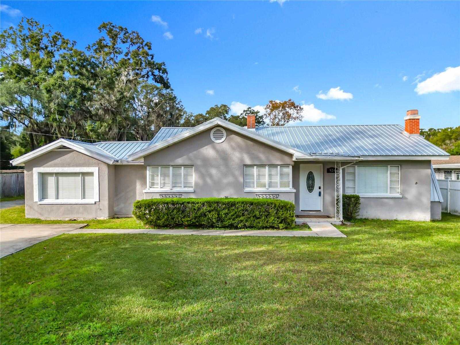 924 NE 12TH AVENUE Ocala Florida United States, Sale Pending, residential,  , Hook & Ladder Realty of Central Florida LLC