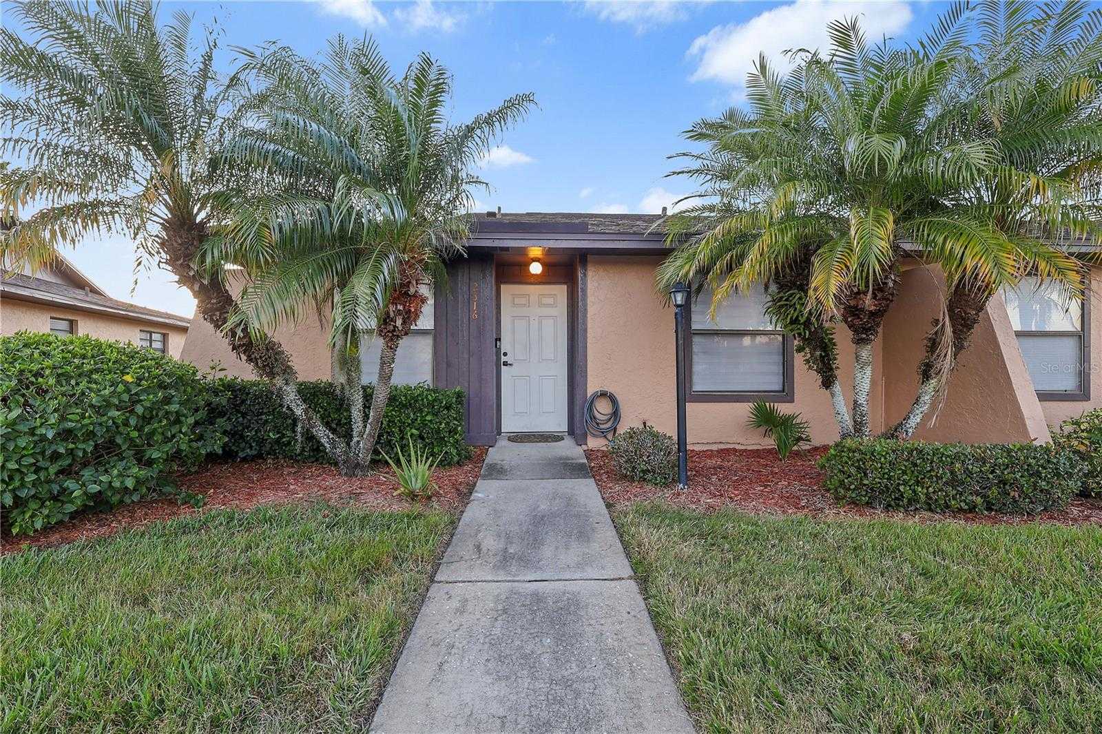 2316 ST MARTEEN COURT Kissimmee Florida United States, Sale Pending, residential,  , Altis Realty