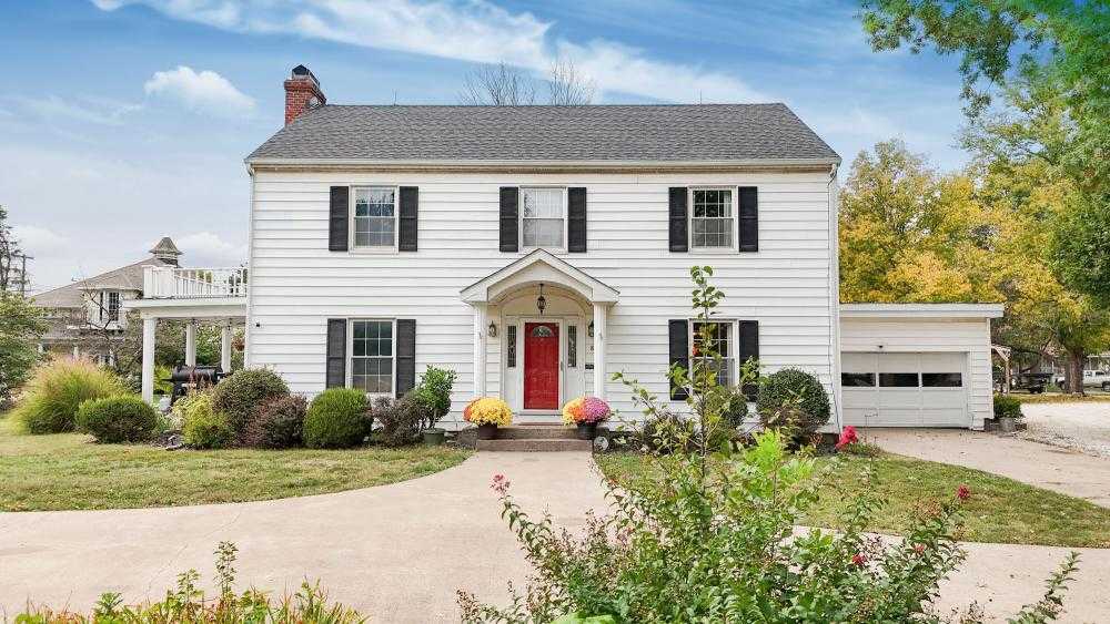 801 Jackson St. Macon Missouri United States, for Sale, residential,  , CENTURY 21 McKeown & Associates, Inc.