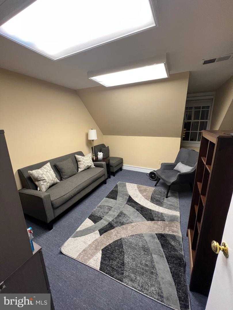 225 N WASHINGTON STREET APT SUITE 3-A Alexandria Virginia United States, for Sale, commercial, Jamal Khan, One World Real Estate LLC.