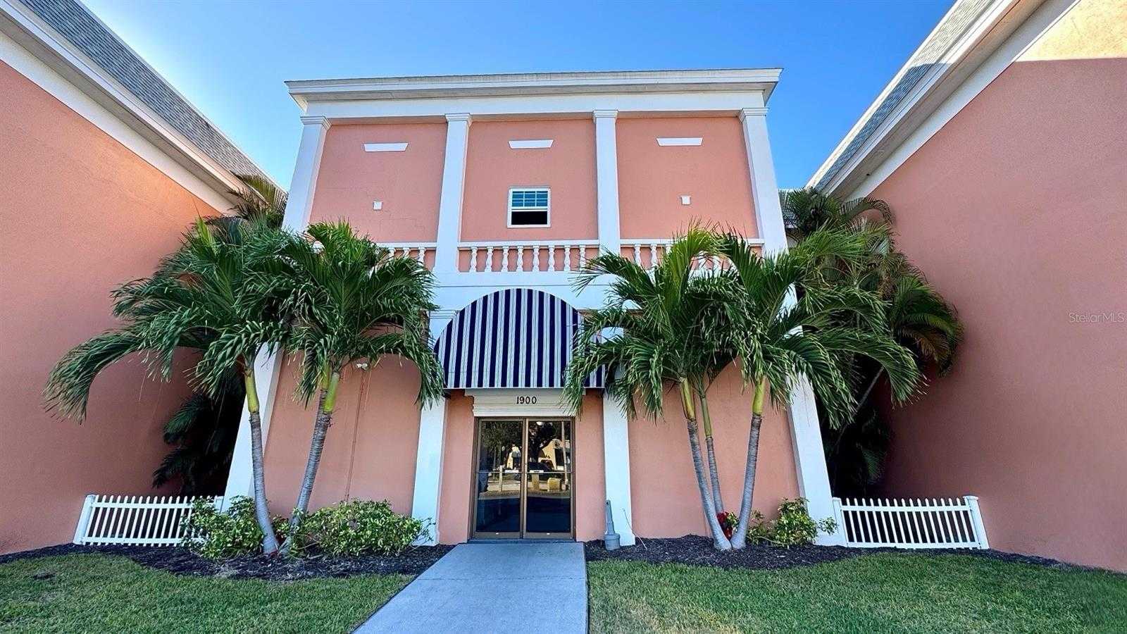 1900 68TH STREET APT 106 St Petersburg Florida United States, for Sale, residential, Luz Angela Lopez, HomeLife Realty Coastal Properties