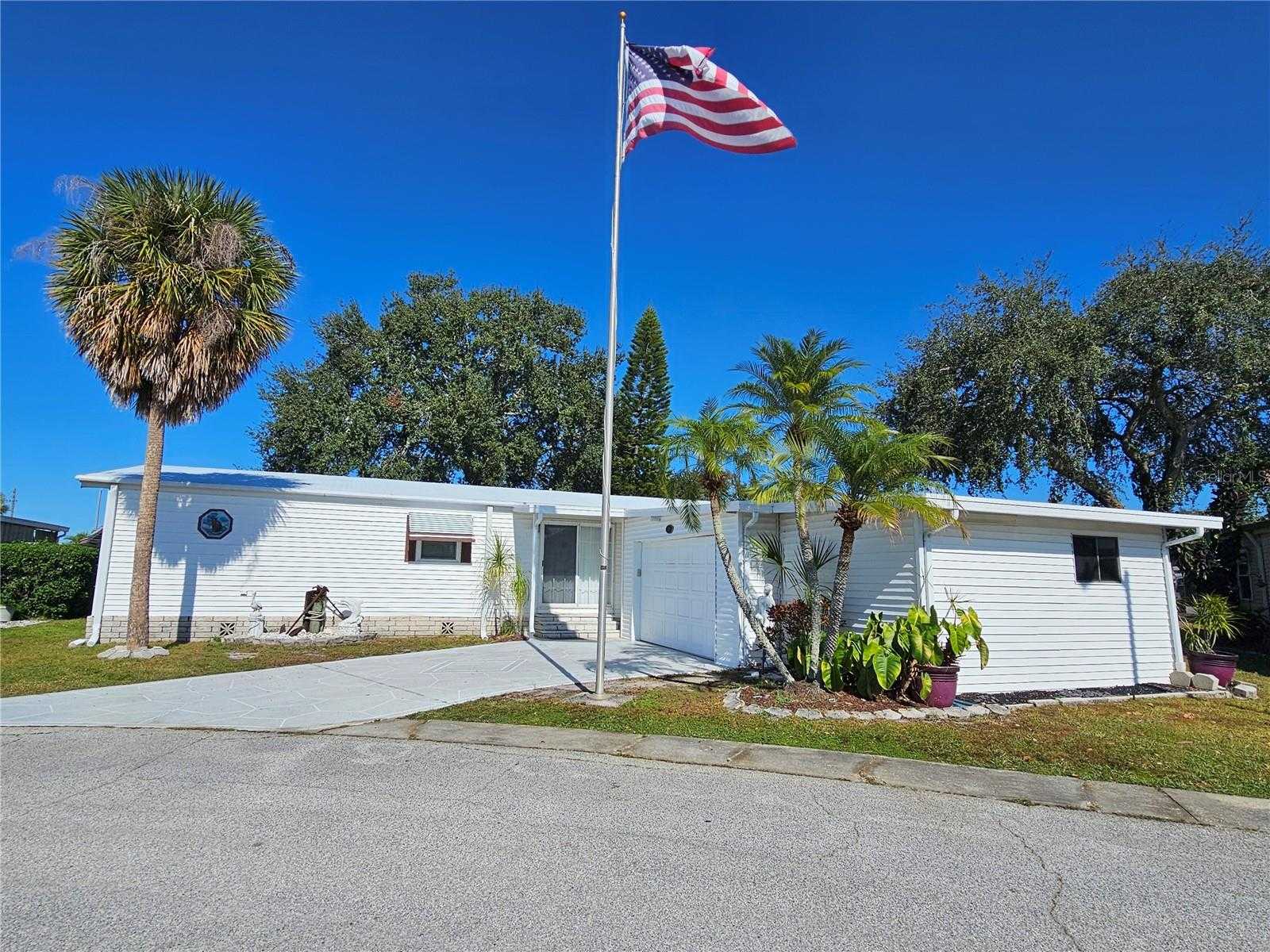 101 DOLPHIN DRIVE Oldsmar Florida United States, for Sale, residential, Tony Quevedo , Kokopelli Real Estate