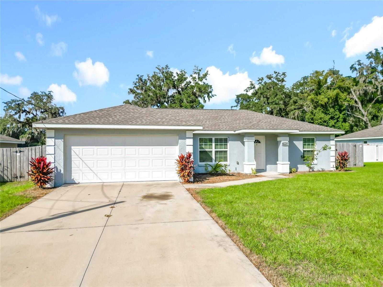 1954 NW 21 AVENUE Ocala Florida United States, for Rent, residential, Melissa Lebron, Realty World Ocala