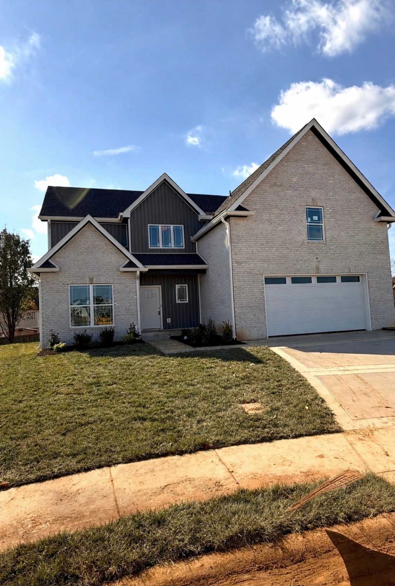 112 Apple Blossom Ct Clarksville Tennessee United States, for Sale, residential, Adam  Hanes, Chamberlain Realty-TN | Coldwell Banker Legacy Group-KY 