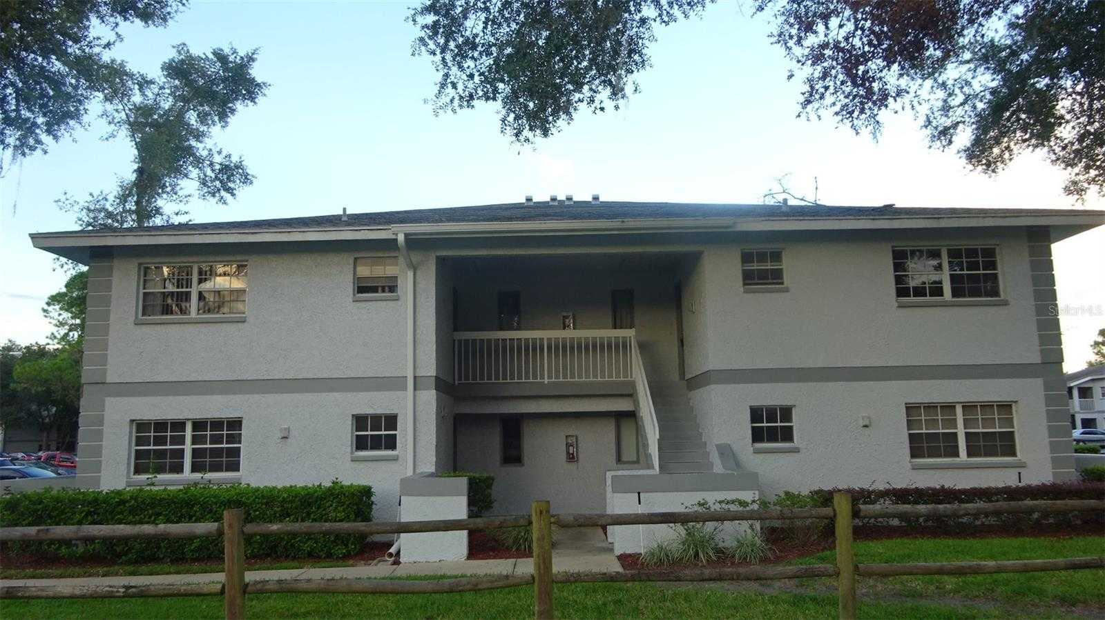 584 FAIRWAYS LANE APT F201 Ocala Florida United States, for Rent, residential, Melissa Lebron, Realty World Ocala