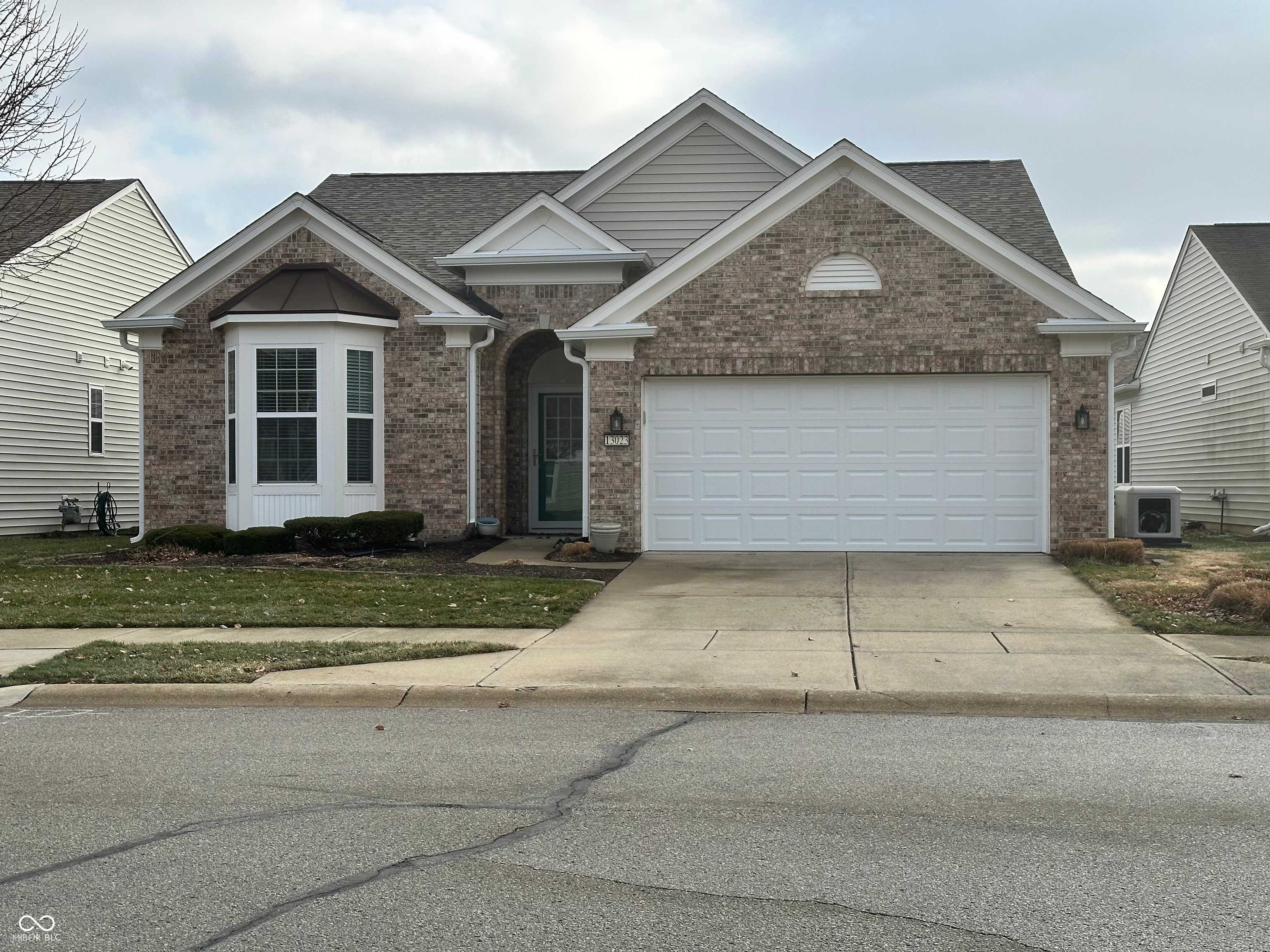 13023 Venito Trail Fishers Indiana United States, for Sale, residential, Amir Chaudhary, Kingsway Real Estate Brokerage