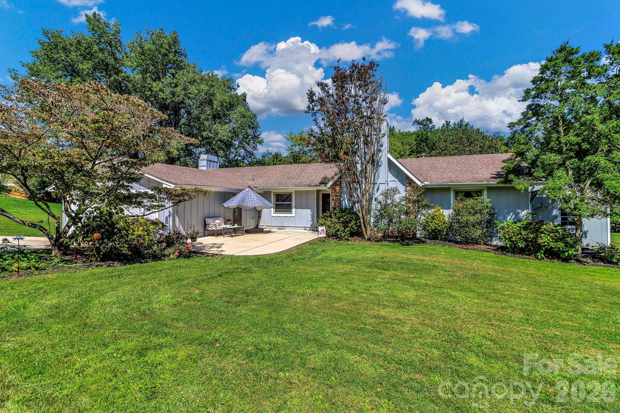 5 Fairway Drive Arden North Carolina United States, for Sale, residential, Toby Davis, RE/MAX RESULTS REALTY