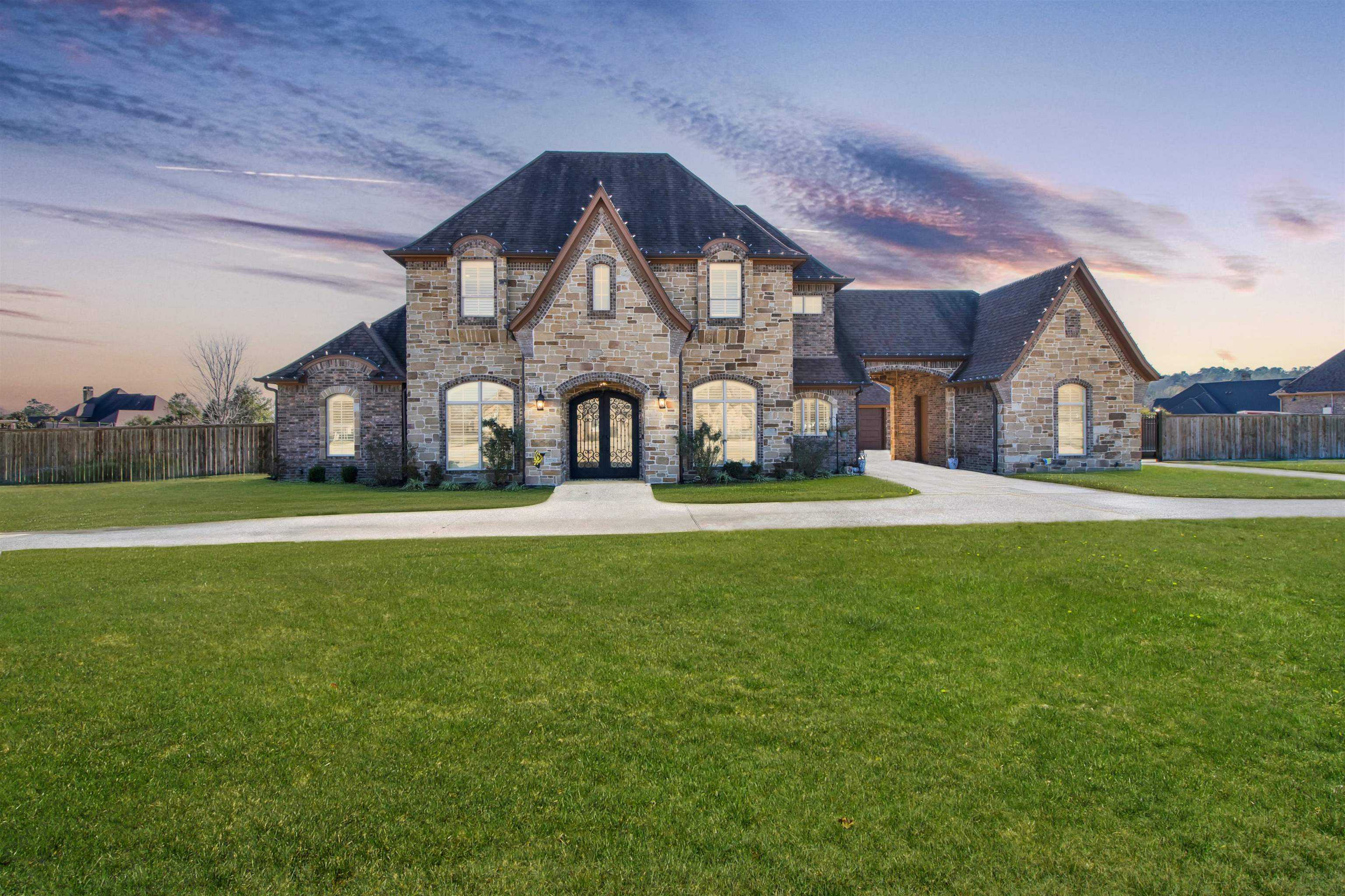 145 Abby Gail Dr Longview Texas United States, for Sale, residential,  , Drake Chapman Real Estate, Brokerage