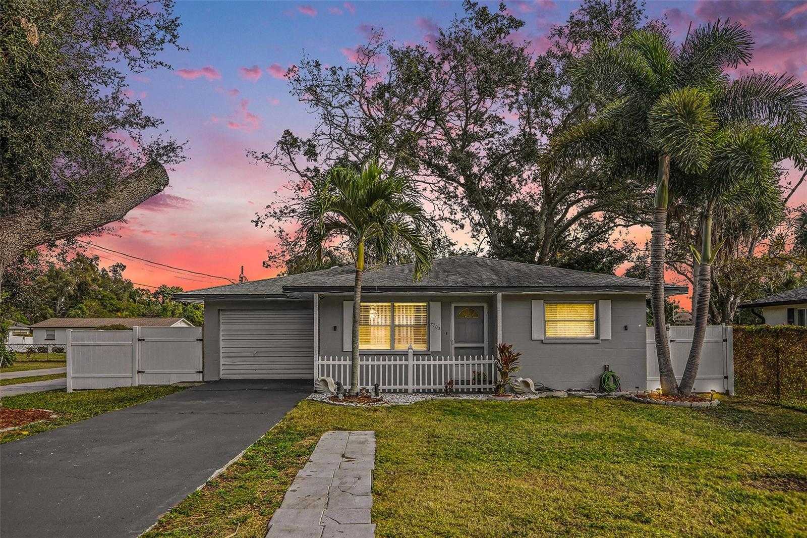 4703 33RD STREET Bradenton Florida United States, for Sale, residential, Luz Angela Lopez, HomeLife Realty Coastal Properties