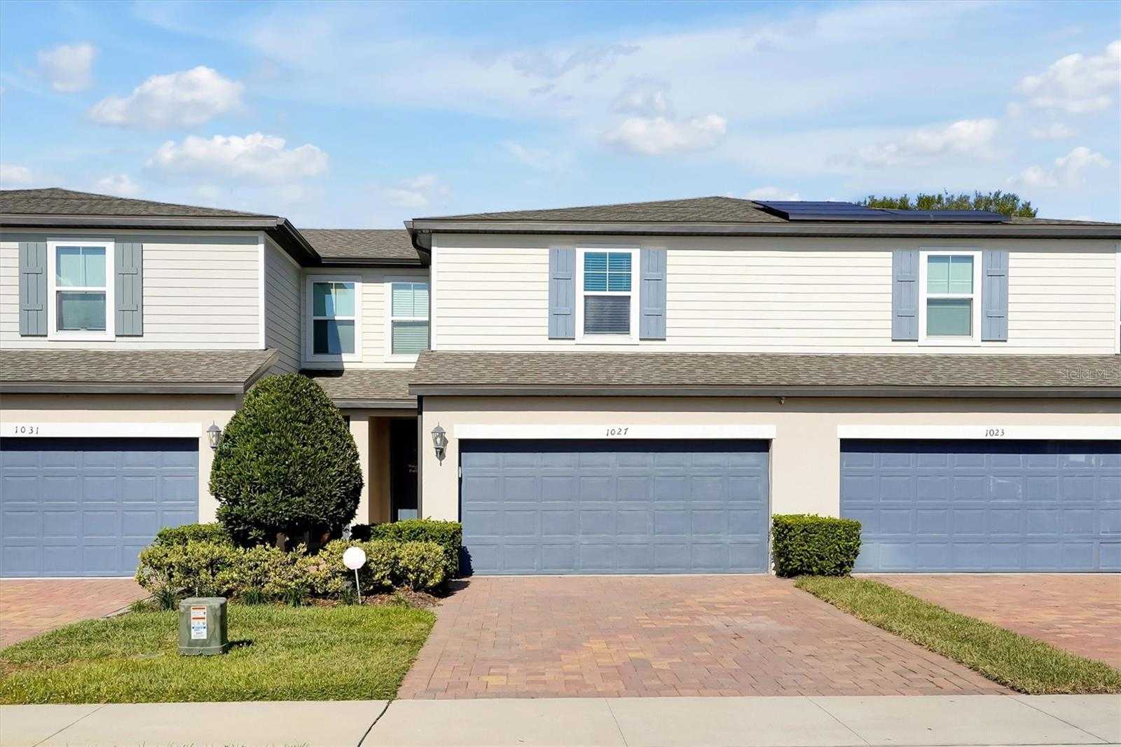 1027 ROBIN HOLLY STREET Ocoee Florida United States, for Sale, residential, Zaira Mejia, Spaces & Styles Group