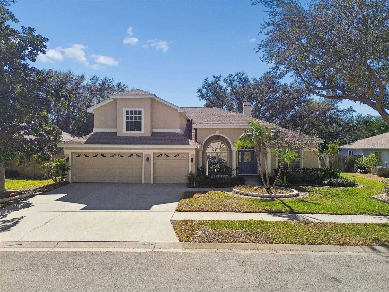 928 OAKVIEW ROAD Tarpon Springs Florida United States, for Sale, residential, Ksenia  Akishina, Mihara & Associates, Inc.