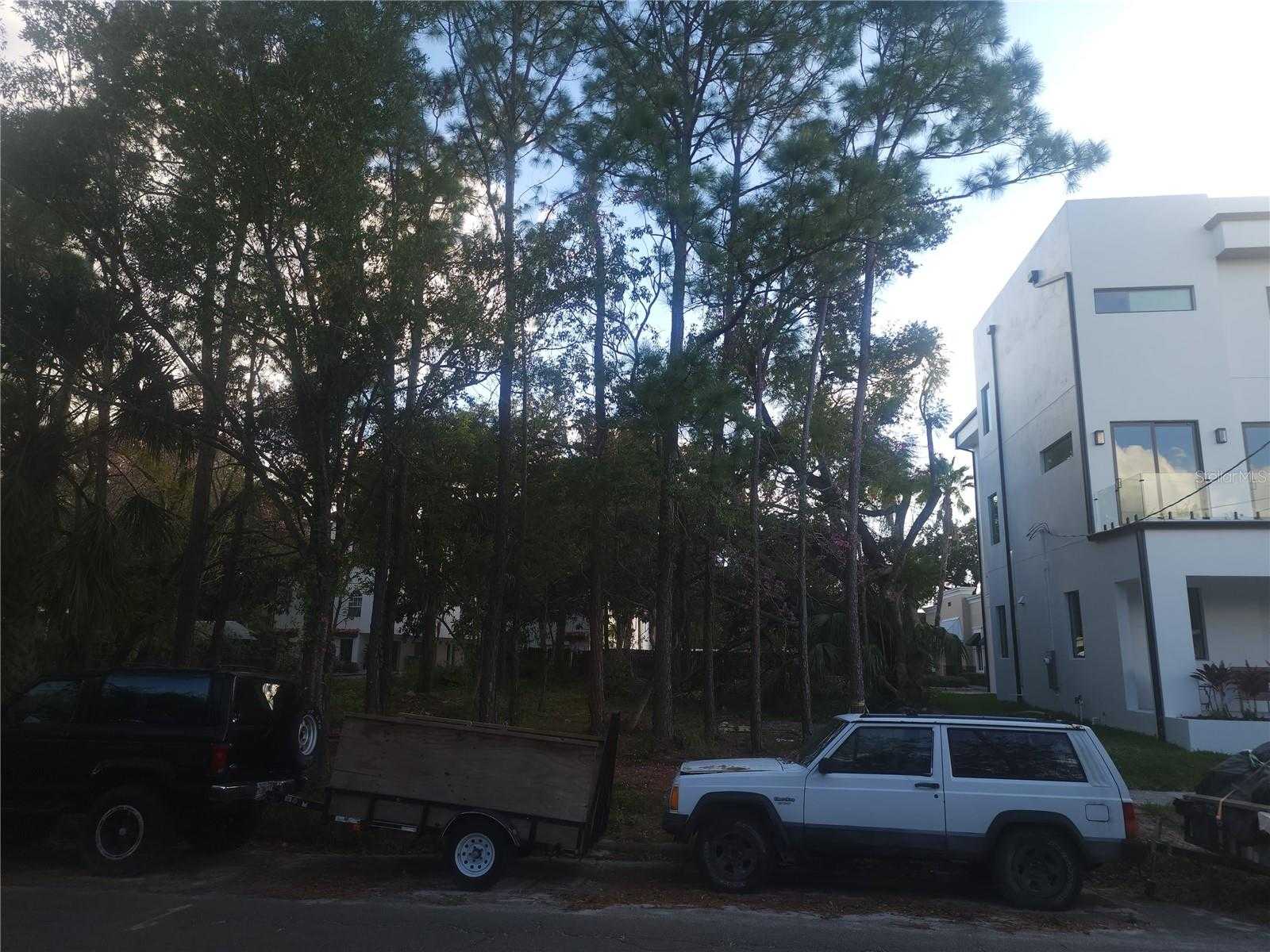 2318 W NORTH B STREET Tampa Florida United States, for Sale, commercial, Sunny Sidhu, RE/MAX Premier Group