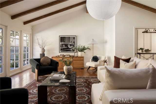 10225 Valley Spring Ln Toluca Lake California United States, for Sale, residential, Jennifer Hein, Realty Executives Homes