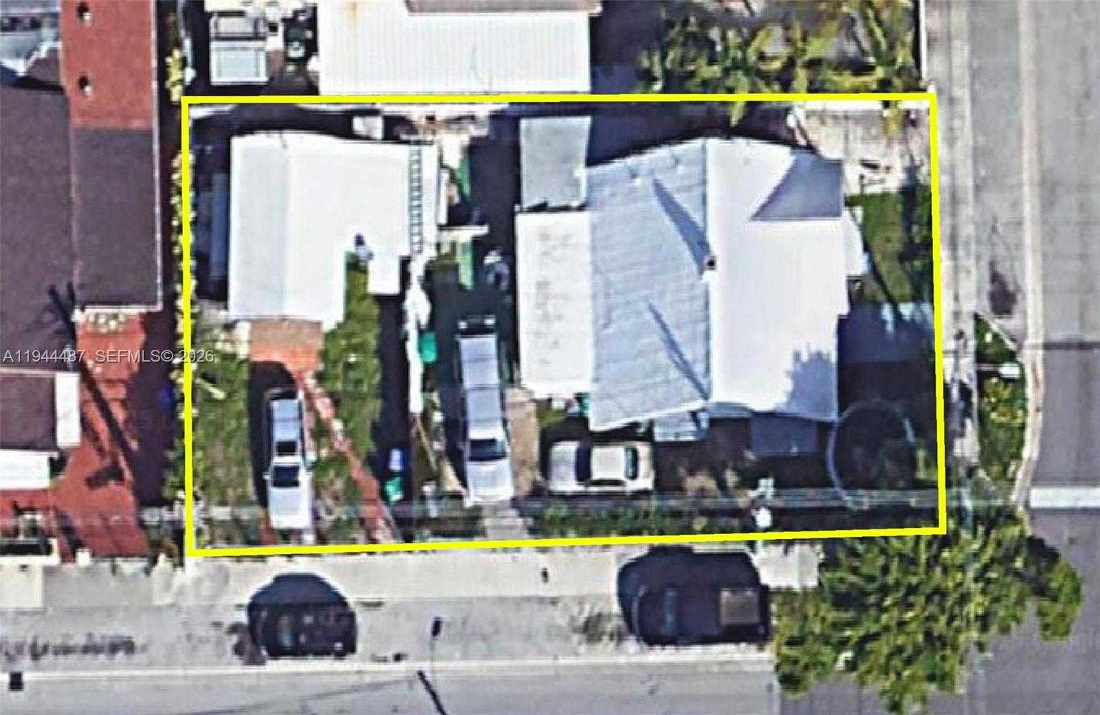 844 SW 11th Ave Miami Florida United States, for Sale, residential, Jean White, Incom Demo Demo Office