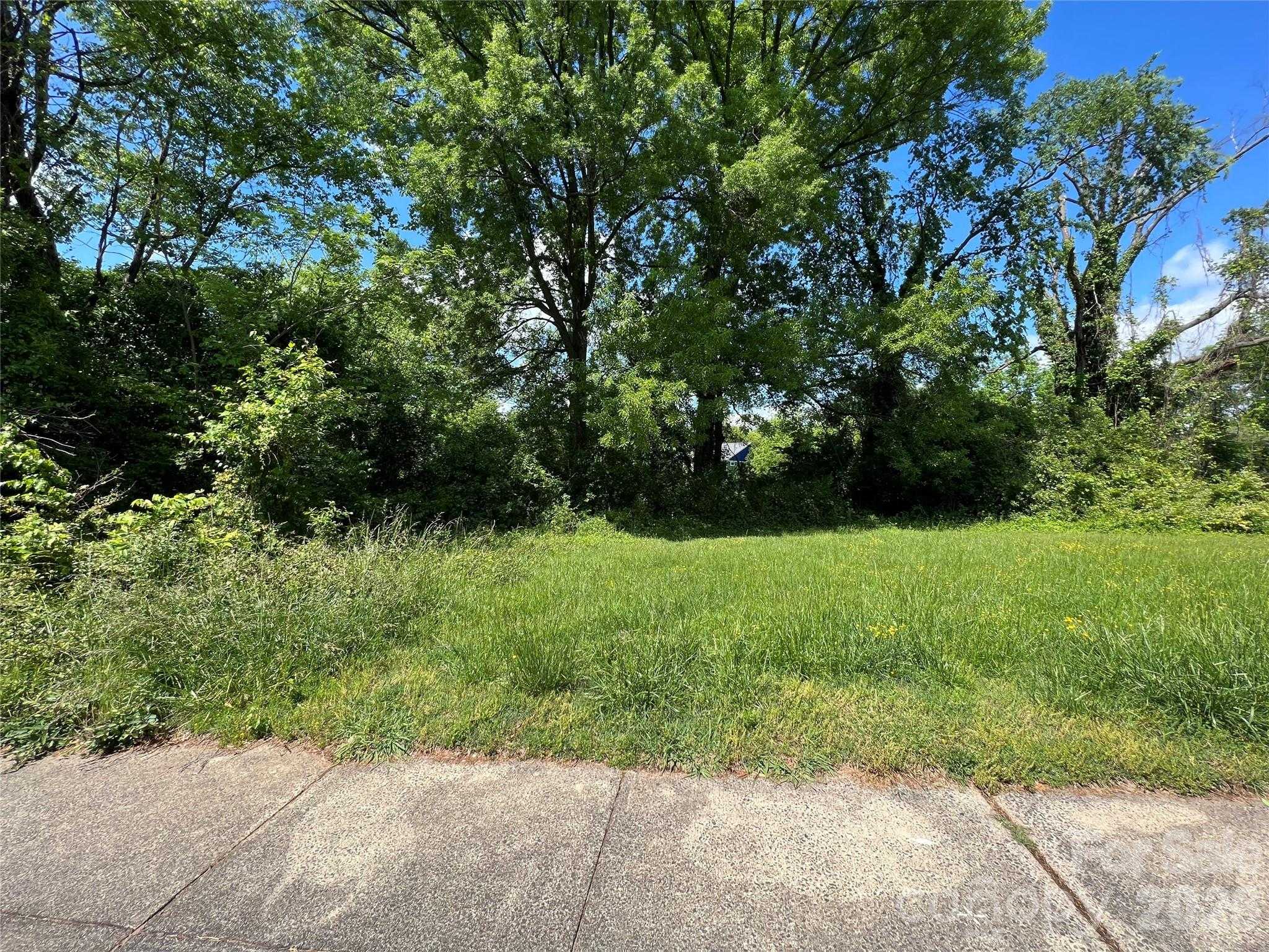 815 Charles Avenue Charlotte North Carolina United States, for Sale, commercial, Kristen Haynes, New Home Buyers Brokers / Realty Pros