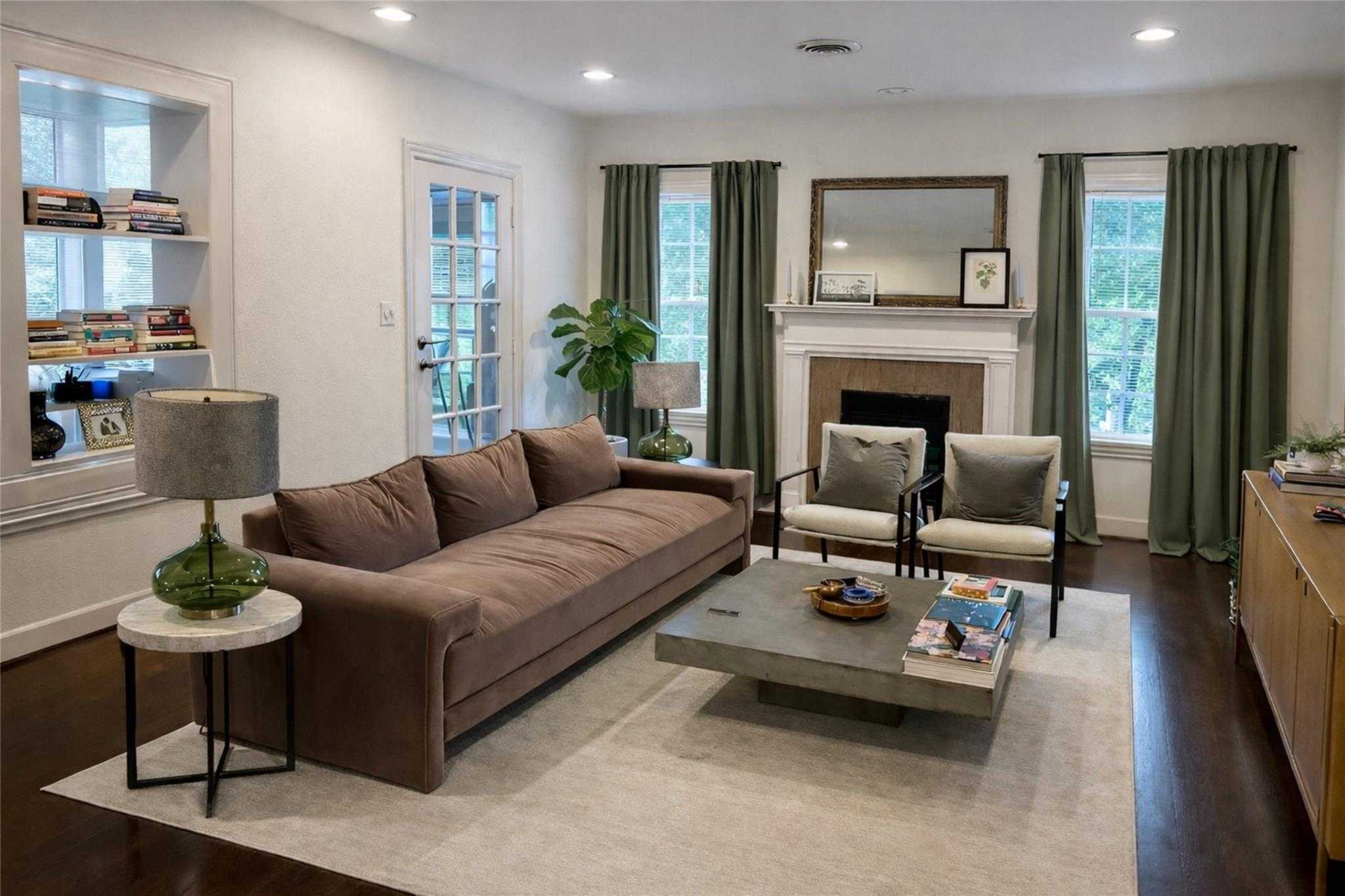 4205 Prescott Avenue Dallas Texas United States, for Sale, residential, Joyce Kelly, Hummingbird Realty