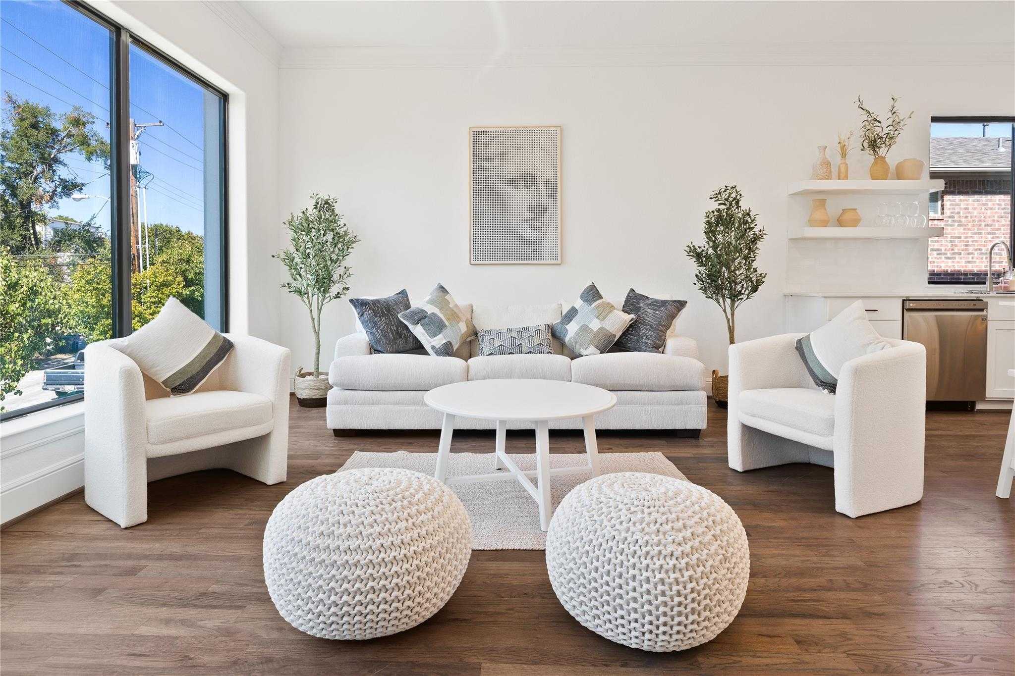 5014 Mission Avenue APT A Dallas Texas United States, for Sale, residential, Joyce Kelly, Hummingbird Realty