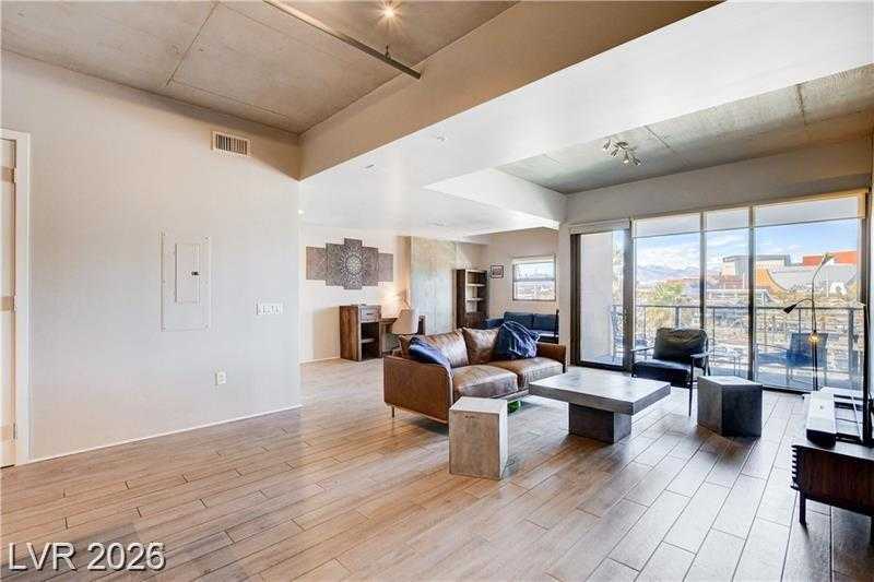 353 Bonneville Avenue APT 517 Las Vegas Nevada United States, for Rent, residential, Stephen Hoopes, Hoopes and Norton