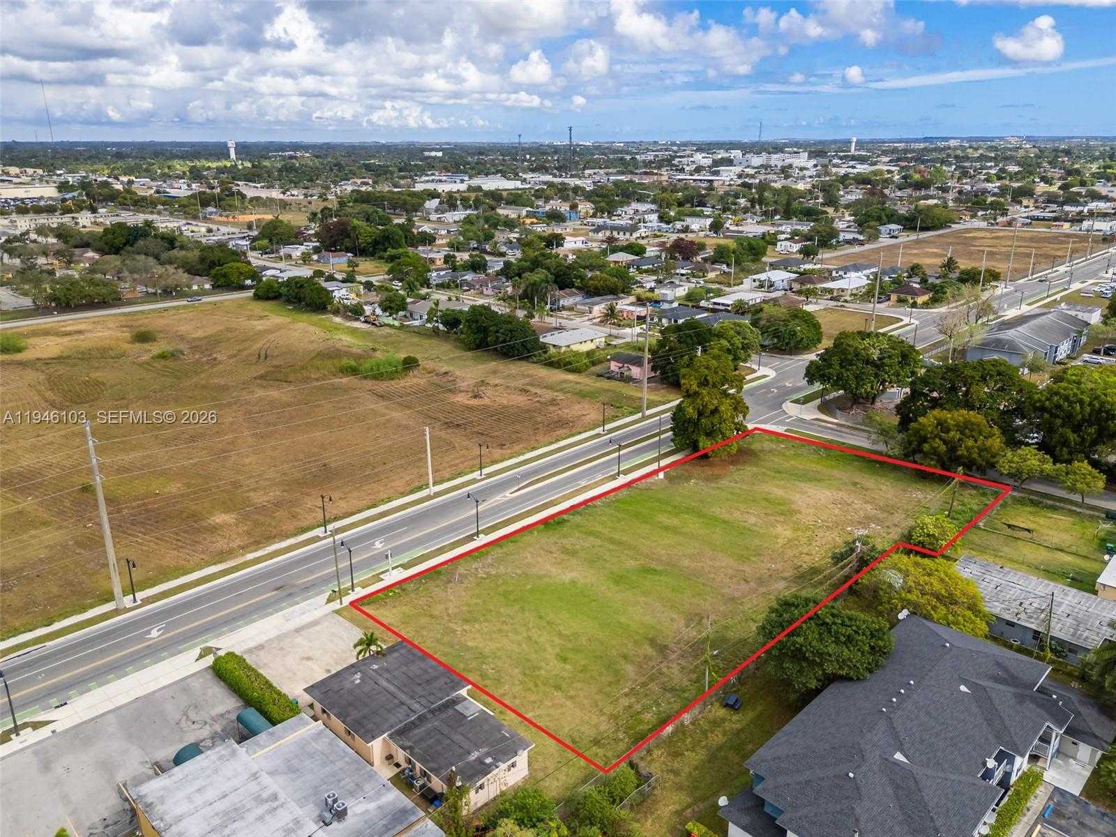 945 W Lucy St Florida City Florida United States, for Sale, commercial, Rodolfo  Carra, HotSpot Realty