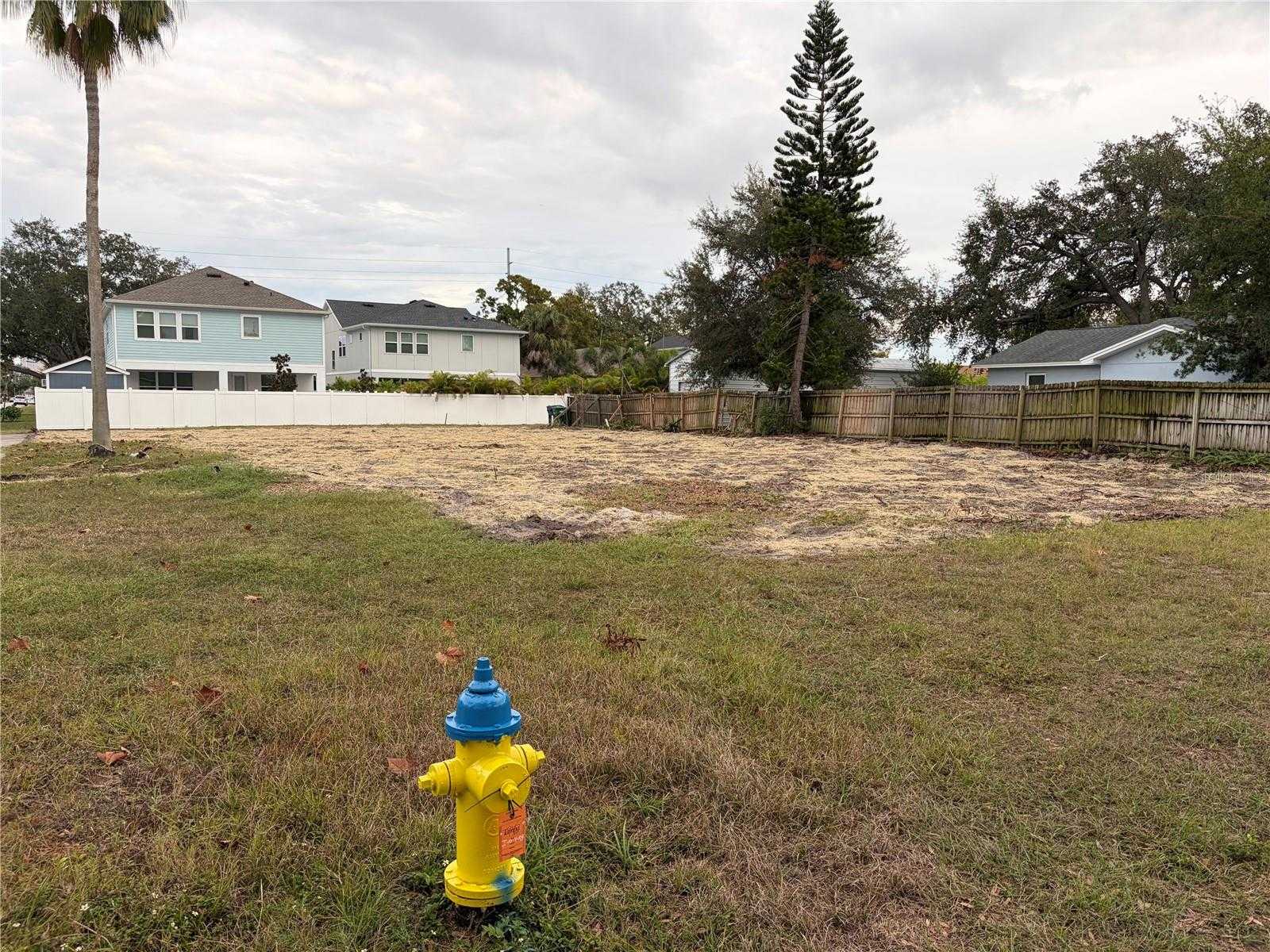 3210 W NORTH B STREET Tampa Florida United States, for Sale, commercial, Sunny Sidhu, RE/MAX Premier Group