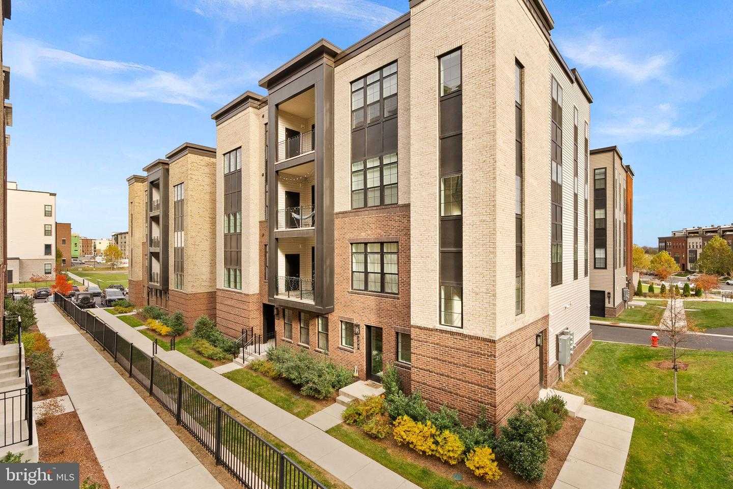 22171 SPRINGSIDE TERRACE APT 400 Ashburn Virginia United States, for Sale, residential, John Nolan, Pearson Smith Realty