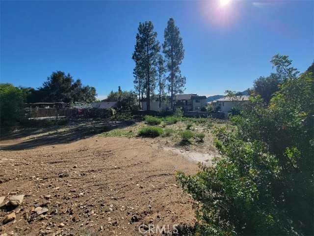 2442 Cross Street La Crescenta California United States, for Sale, commercial, Seta Rostomian, Berkshire Hathaway HomeService Crest Real Estate