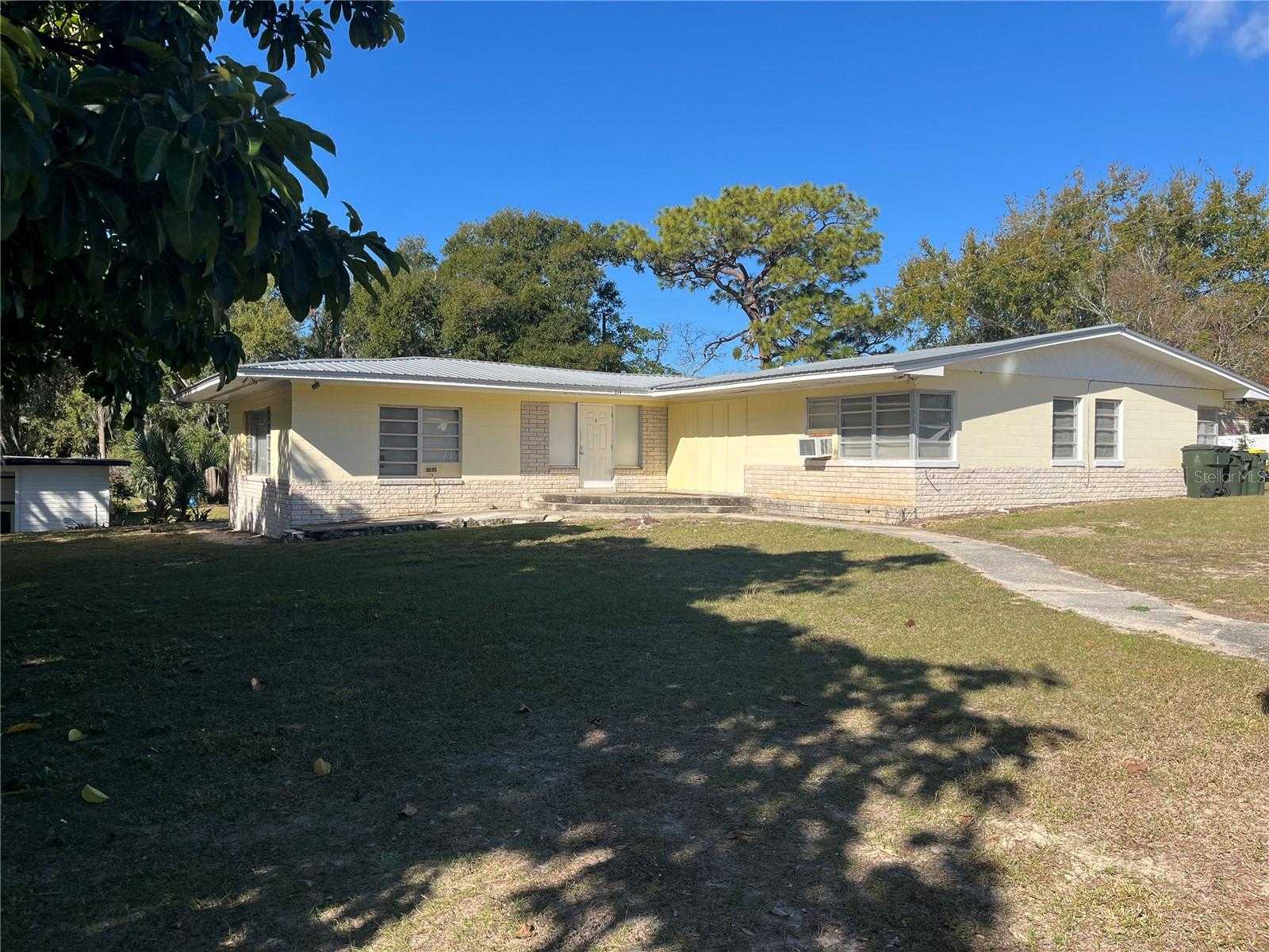 214 W OSCEOLA STREET Clermont Florida United States, for Sale, residential, Zaira Mejia, Spaces & Styles Group