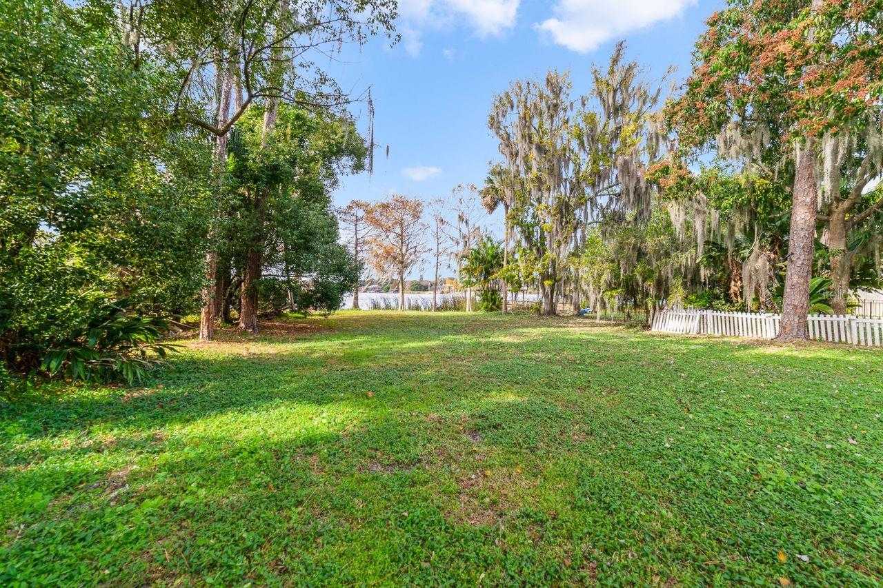3658 N ECONLOCKHATCHEE TRAIL Orlando Florida United States, for Sale, commercial,  , Florida Top Realty