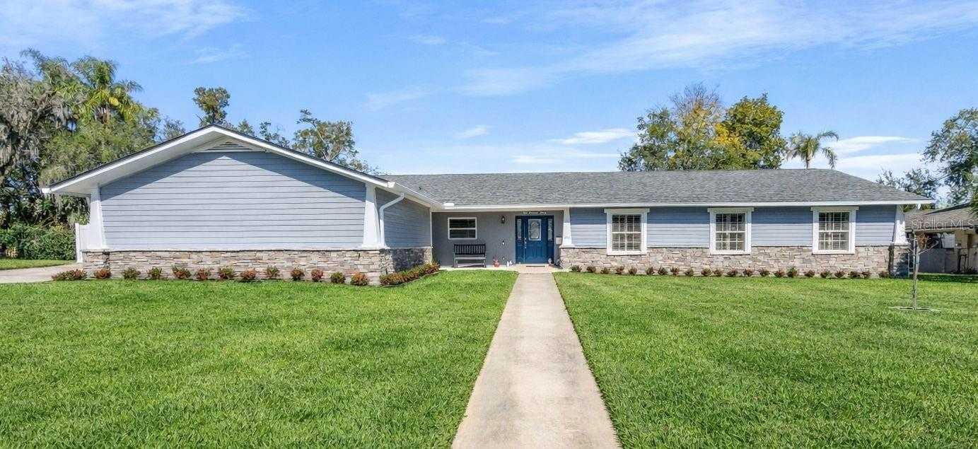 190 N SPRING LAKE DRIVE Altamonte Springs Florida United States, for Sale, residential, Zaira Mejia, Spaces & Styles Group