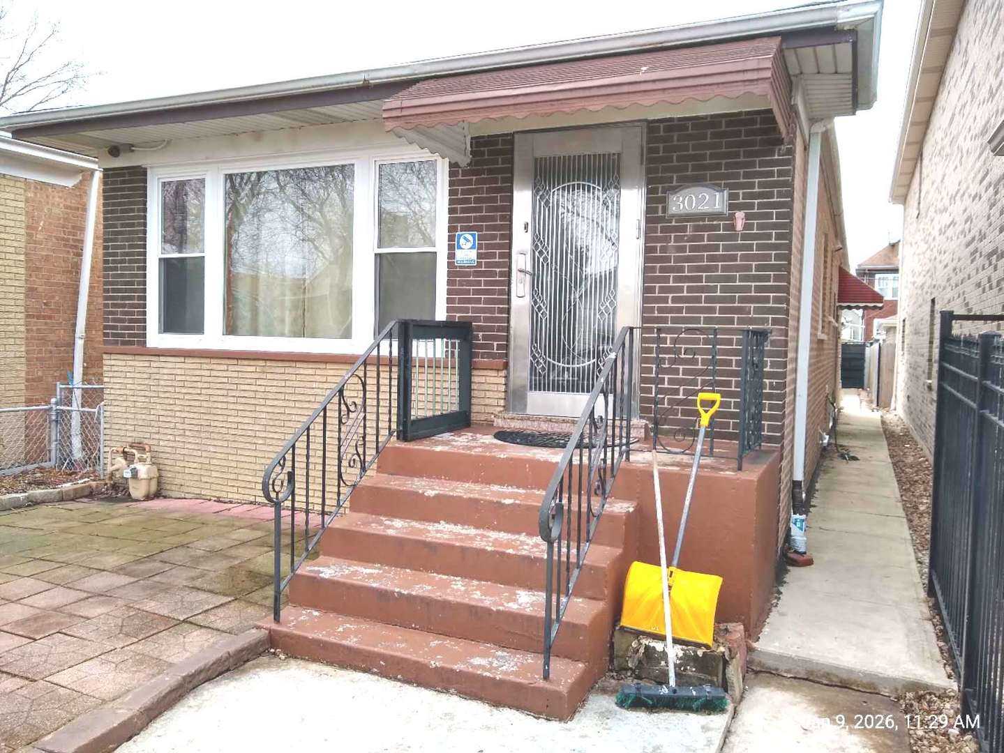 3021 W 38th Street Chicago Illinois United States, Sale Pending, residential,  , RICHLAND GLOBAL INC.