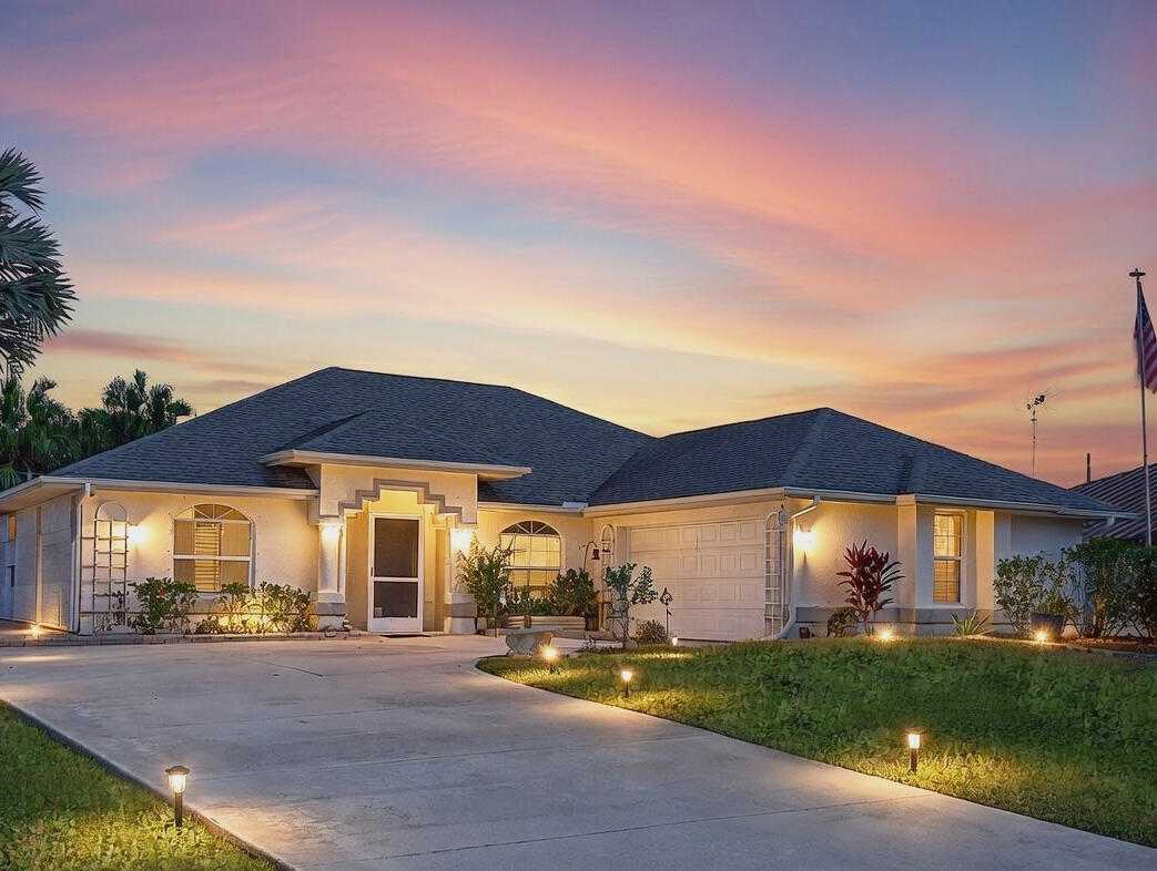 1149 SE Cambridge Drive Port Saint Lucie Florida United States, for Sale, residential, Jonathan BJ Hayes, REAL BROKER, LLC