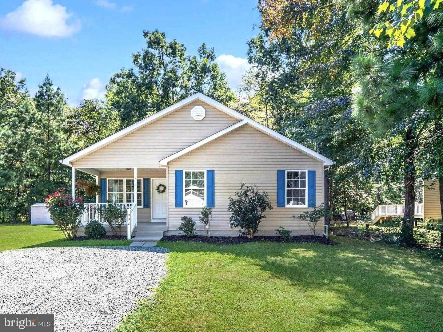 238 12TH STREET Colonial Beach Virginia United States, Sold, residential, Zandra Jamison, Samson Properties