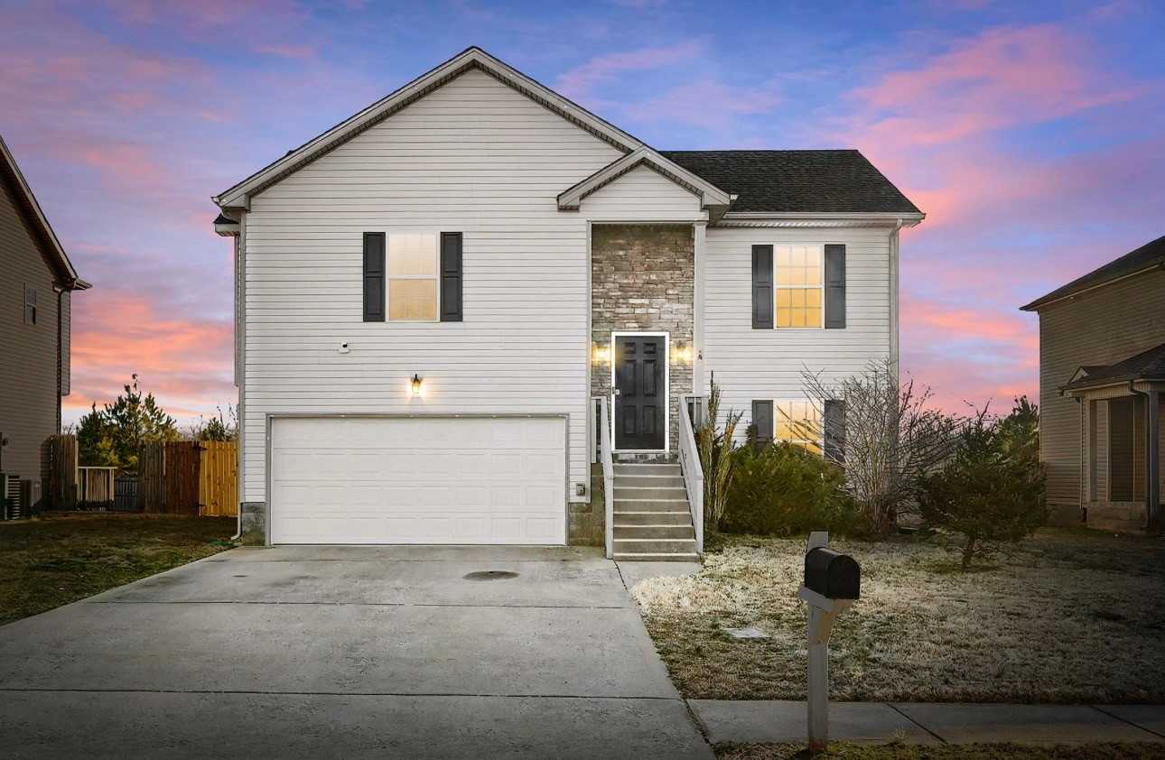 1304 Freedom Dr Clarksville Tennessee United States, for Sale, residential, Adam  Hanes, Chamberlain Realty-TN | Coldwell Banker Legacy Group-KY 