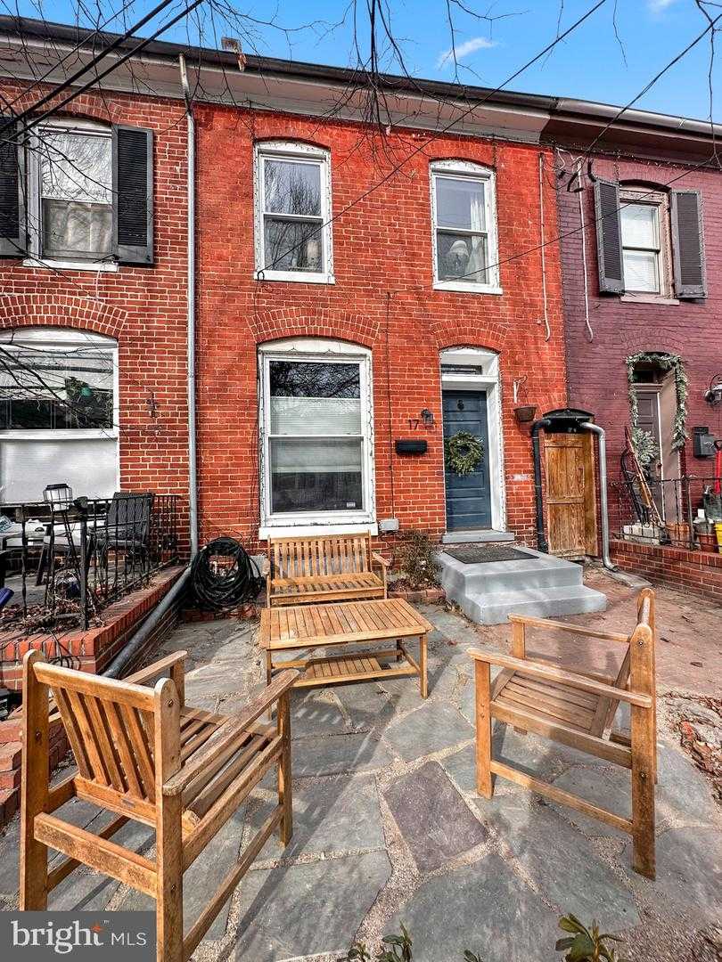 17 S JEFFERSON STREET Frederick Maryland United States, for Sale, residential, Bruno Tarquinii, Fairfax Realty Premier
