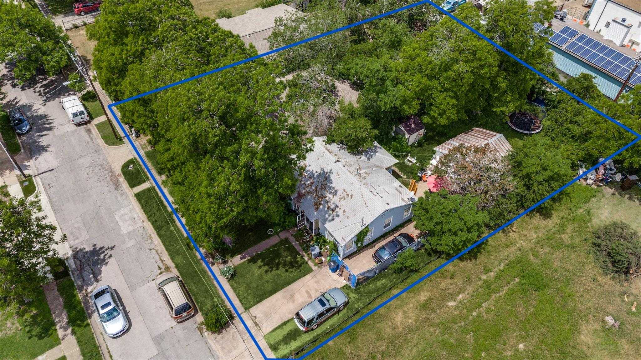2723 Hondo Avenue Dallas Texas United States, for Sale, residential, Joyce Kelly, Hummingbird Realty