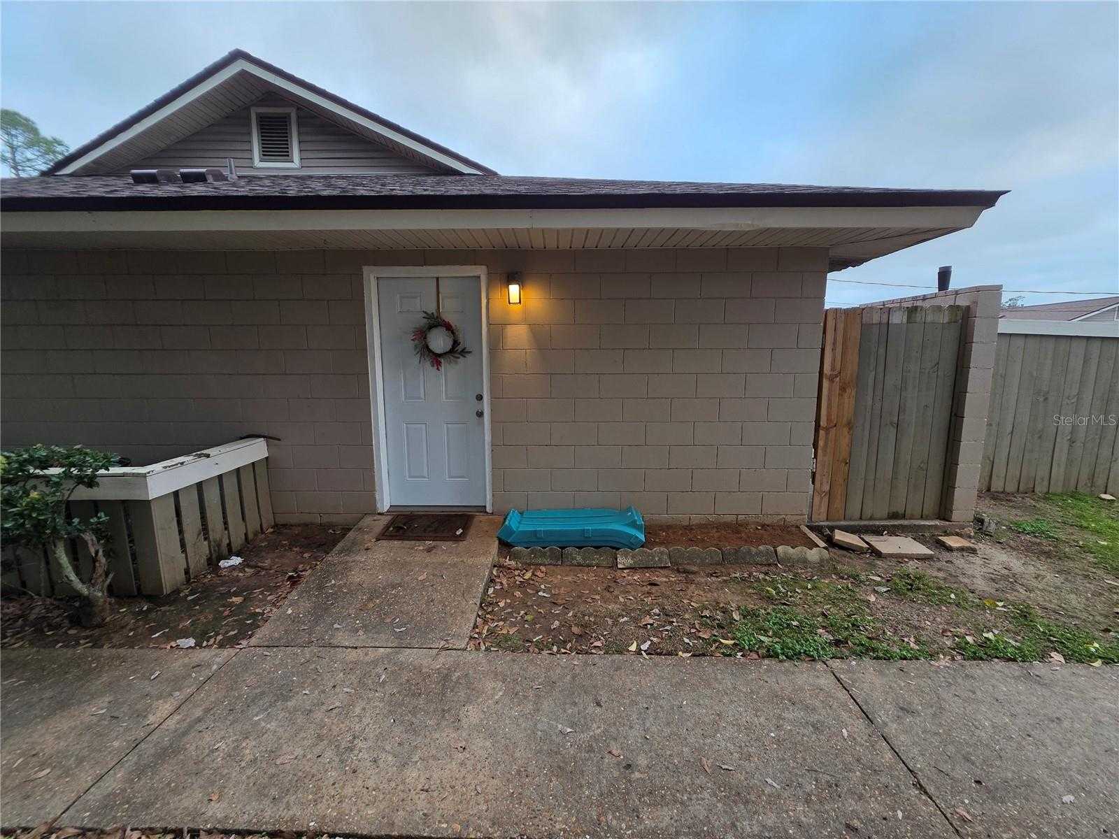 2241 W PENSACOLA  APT 09 Tallahassee Florida United States, for Sale, residential, Michael  Lee, Flamingo Realty of Tallahassee, LLC